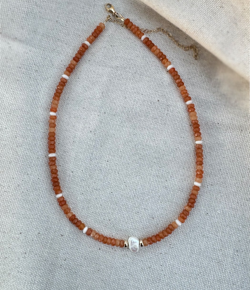 Carnelian pearl beaded necklace