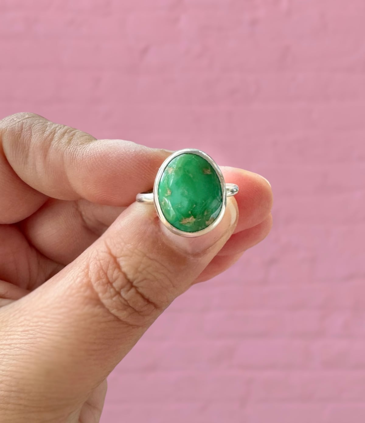 Green oval shaped Sonoran turquoise women's ring in sterling silver.